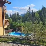 Barvy Karpat Lodge *